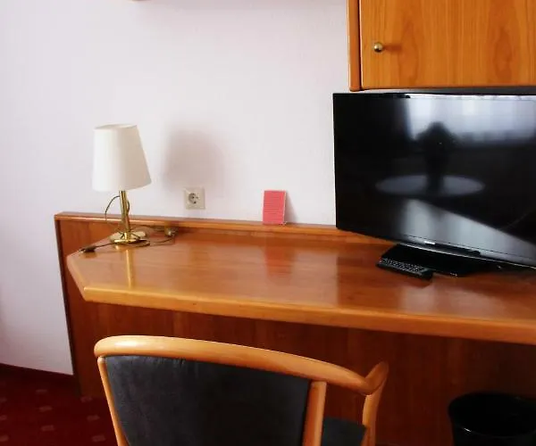 Готель Adler 3*